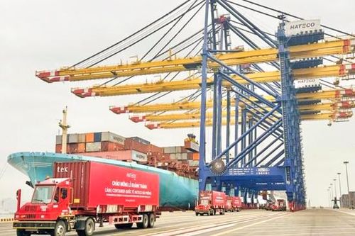 Hải Phòng chính thức khai thác nhiều cầu cảng mới tại Lạch Huyện