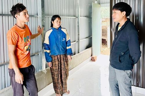 Niềm vui từ những căn nhà chữ thập đỏ
