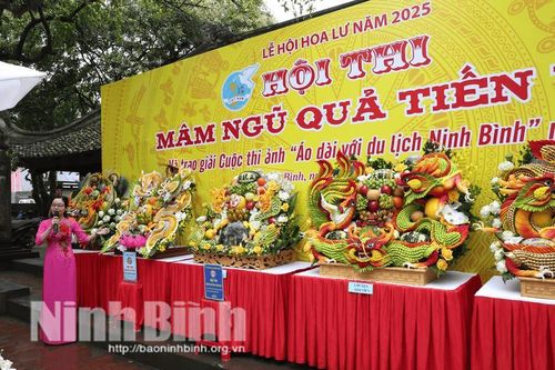 Hội thi 'Mâm ngũ quả tiến Vua' và trao giải Cuộc thi ảnh 'Áo dài với du lịch Ninh Bình' năm 2025