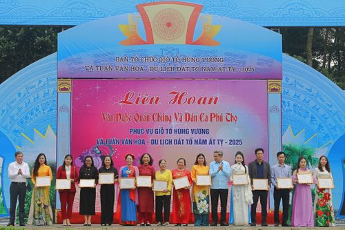 Bế mạc Liên hoan Văn nghệ quần chúng và Dân ca Phú Thọ