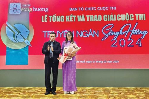 Mượn giá trị văn hóa Huế làm chất liệu cho truyện ngắn