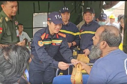 Tri ân các đoàn cứu hộ quốc tế giúp đỡ nhân dân Myanmar