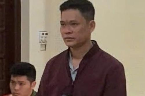 Nam thanh niên bị đánh trọng thương vì 'vạch áo xem hình xăm' người lạ tại chợ hoa xuân