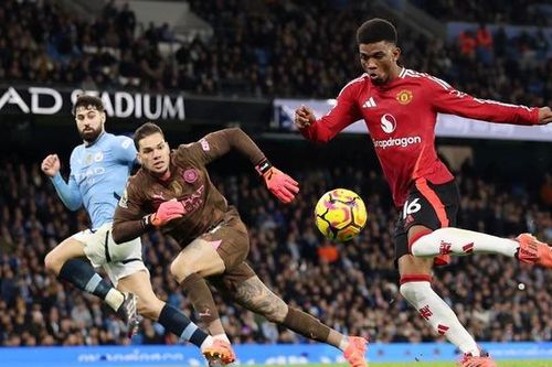 Lịch thi đấu bóng đá hôm nay: 'Nóng bỏng' trận Derby Manchester Utd – Manchester City