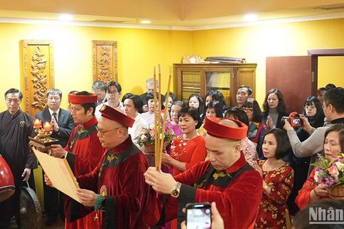 Người Việt Nam tại Liên bang Nga luôn hướng về quê hương, cội nguồn