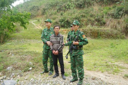 Mức án cao nhất đối với hành vi mua bán người qua biên giới là bao nhiêu năm tù?
