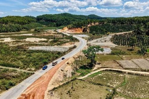 Sáp nhập các tỉnh miền núi Tây Nguyên với miền biển: Lợi thế nhân đôi