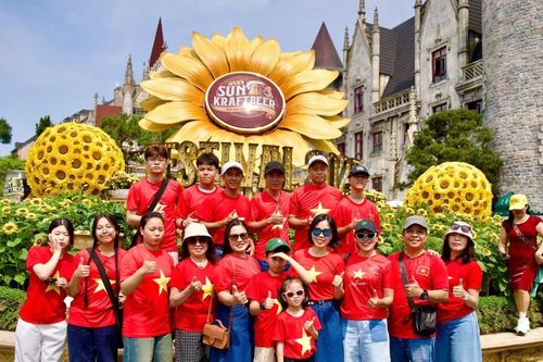Sun World Ba Na Hills đón lượng khách kỷ lục dịp Giỗ Tổ Hùng Vương