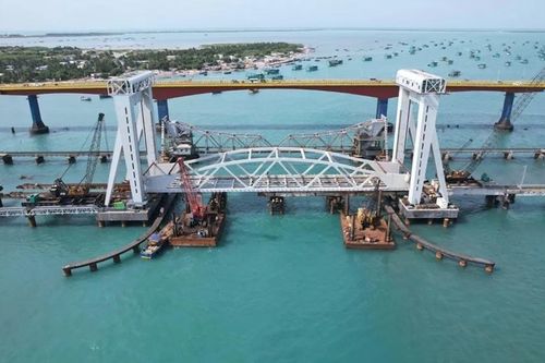 Ấn Độ khánh thành cầu vượt eo biển với nhịp nâng thẳng đứng đầu tiên