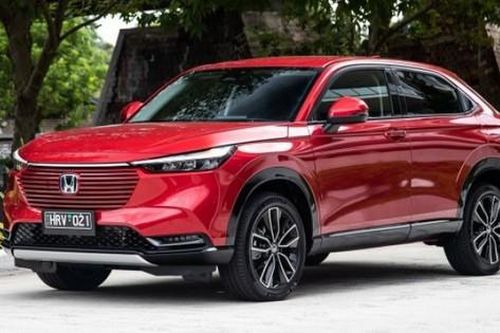 Chọn mua xe gầm cao với tài chính 700 triệu đồng