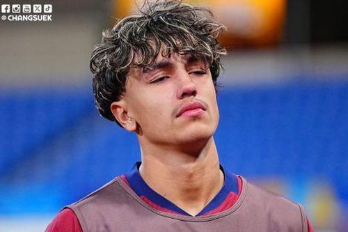 Tiền đạo Manchester United khóc nức nở khi Thái Lan bị loại