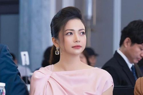 Con trai Kiều Anh: 12 tuổi đã lớn phổng phao, thừa hưởng hết nét đẹp của mẹ