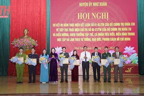 Như Xuân đề cao trách nhiệm nêu gương