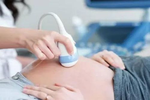 Tầm soát, chẩn đoán sớm bệnh tật trước sinh