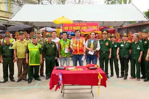 Bảo tồn nét đẹp thi đấu cờ người