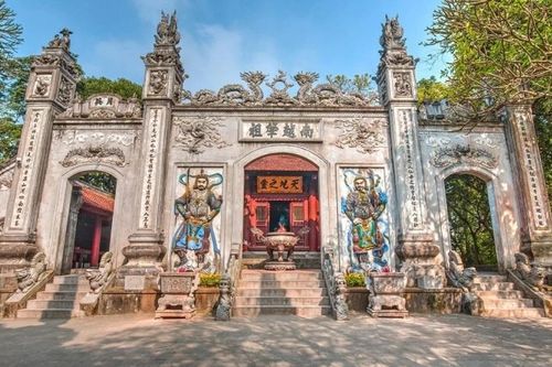 18 vị vua Hùng mang họ gì?