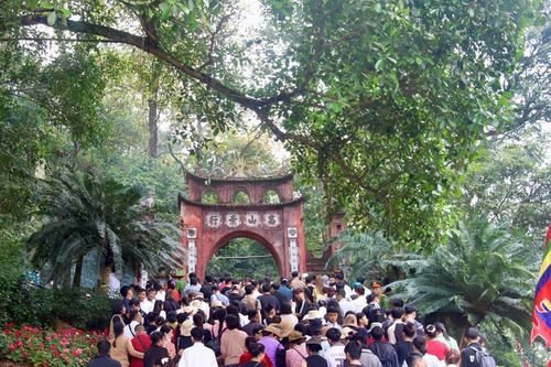 Phú Thọ đón 5,5 triệu lượt khách trong dịp Giỗ Tổ Hùng Vương 2025