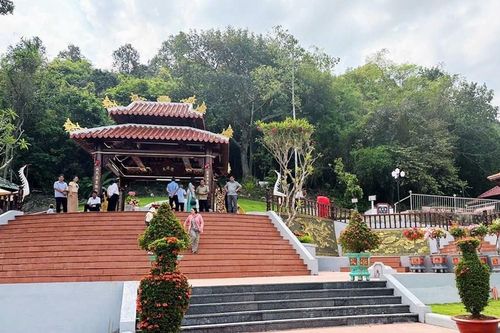 Đầu tư 3,4 tỉ đồng tôn tạo, chỉnh trang di tích thắng cảnh ở Hà Tiên