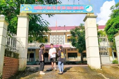 Khởi tố nguyên Phó Chủ tịch huyện