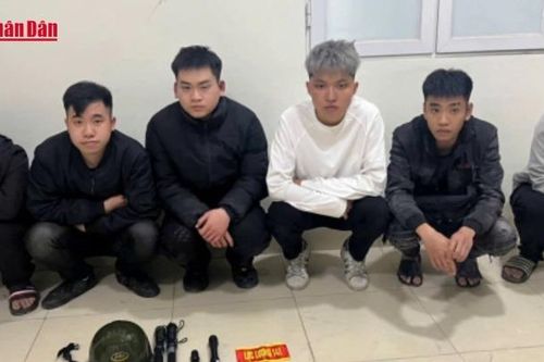 Bắt nhóm đối tượng giả danh lực lượng 141 kiểm tra trái phép người đi đường