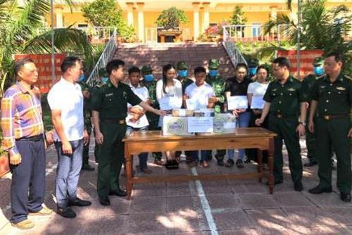 Kỳ 2: Cuộc đấu trí với những 'ông trùm'