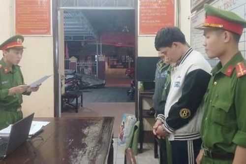 'Đạo chích' móc cốp, chôm tiền