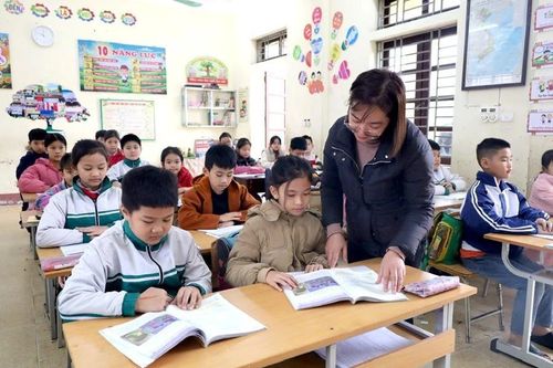 Phú Thọ giao chỉ tiêu phát triển giáo dục hơn 383 nghìn học sinh