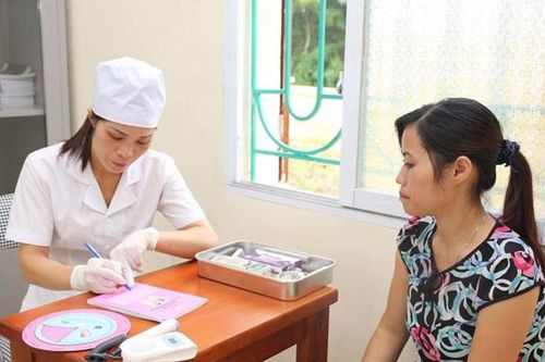 Nâng mức phụ cấp ưu đãi nghề đối với viên chức y tế