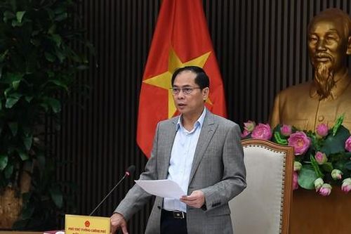 Phó Thủ tướng chủ trì họp tổ công tác thích ứng với điều chỉnh chính sách thương mại của Mỹ