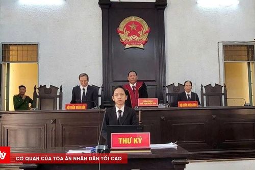 Ly rượu oan nghiệt phá vỡ tình bạn