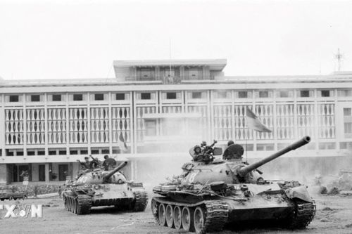 50 năm Thống nhất đất nước: Nguồn cảm hứng cho phong trào giải phóng toàn cầu