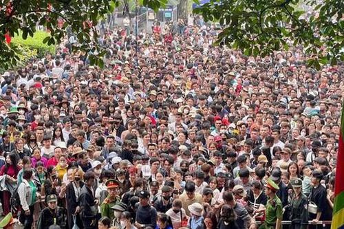 Phú Thọ đón khoảng 5,5 triệu lượt khách dịp Giỗ Tổ Hùng Vương 2025