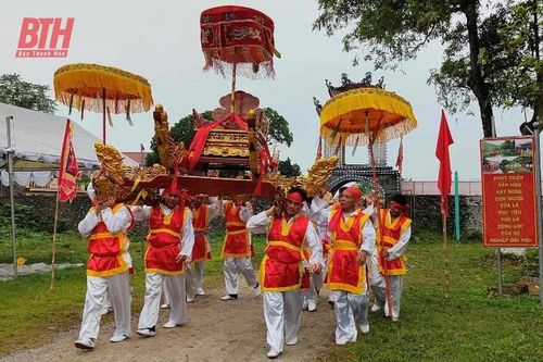 Phát huy giá trị di sản văn hóa phi vật thể Quốc gia Lễ hội Đền Đồng Cổ
