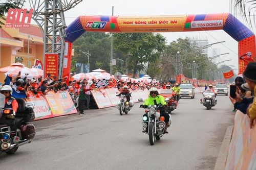 Thanh Hóa hoàn thành tốt việc đón, tiễn đoàn đua xe đạp tranh Cúp Truyền hình TP Hồ Chí Minh