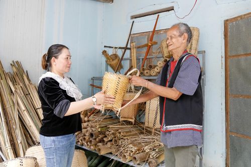 Xây dựng làng du lịch cộng đồng thôn Hòn Dung