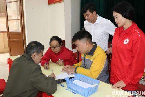 Văn Quan: 330 hộ dân được hỗ trợ tiền mặt khắc phục hậu quả cơn bão số 3 (bão Yagi)