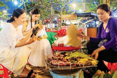 Sức hút 'Chợ quê ngày hội'