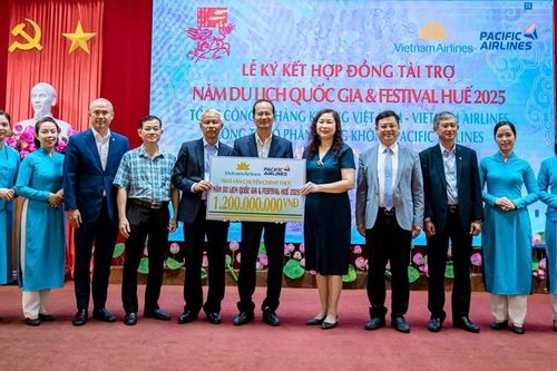 Vietnam Airlines và Pacific Airlines là 'nhà vận chuyển chính thức' của Năm Du lịch quốc gia và Festival Huế 2025
