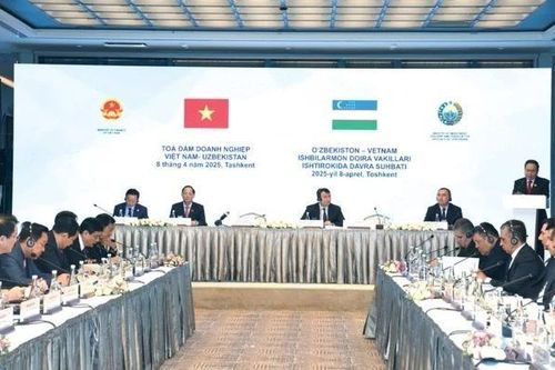 Chủ tịch Quốc hội Trần Thanh Mẫn dự Tọa đàm Doanh nghiệp Việt Nam - Uzbekistan