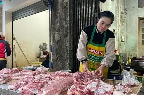 Giá lợn hơi miền Bắc tăng cao nhất ở mức 69.000 đồng/kg
