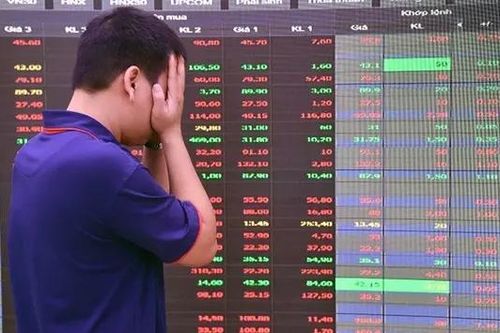 VN-Index mất gần 200 điểm chỉ sau ba phiên