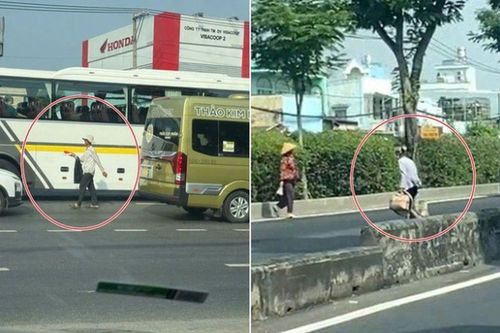 Nhiều người đang thảnh thơi đi bộ qua đường, ngỡ ngàng bị cảnh sát giao thông xử phạt