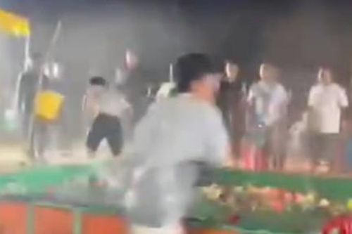 Hỗn chiến trong hội chợ, một nạn nhân bị đâm chết, 3 người bị thương nặng