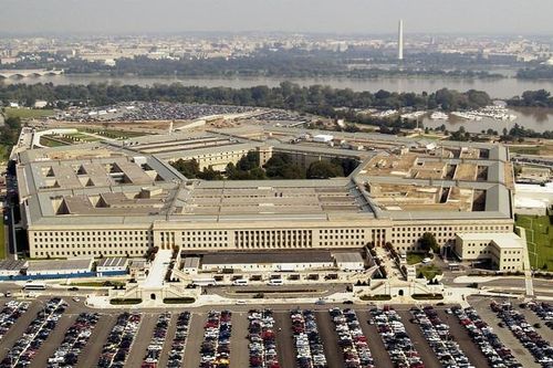 Ông Trump ca ngợi ngân sách quốc phòng kỷ lục 1 nghìn tỷ USD