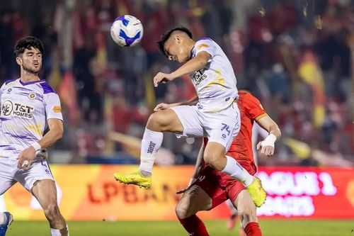Hấp dẫn cuộc đua 'tam mã'