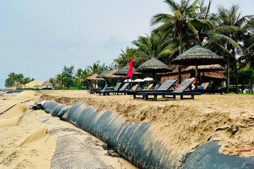 Chống xói lở và bảo vệ bờ biển ở Hội An