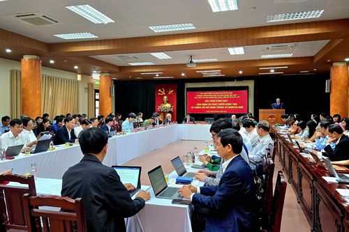 Vận dụng và phát triển sáng tạo tư tưởng Hồ Chí Minh trong kỷ nguyên mới