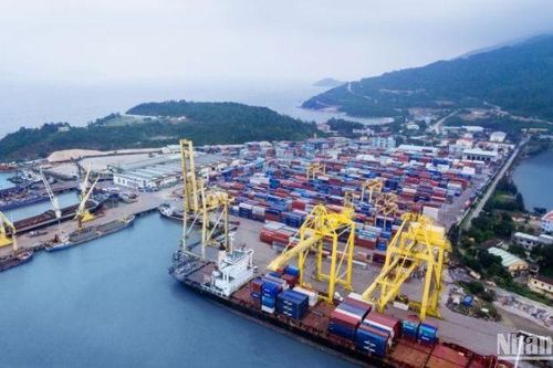 Ngành hàng hải xây dựng biện pháp ứng phó hàng tồn đọng sau lệnh áp thuế của Mỹ