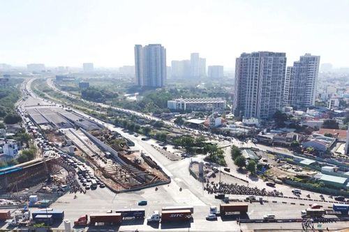 Hóa giải thách thức, tạo đà tăng trưởng quý 2