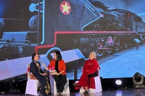 Nhìn lại ký ức hào hùng qua hiện vật và chứng nhân lịch sử